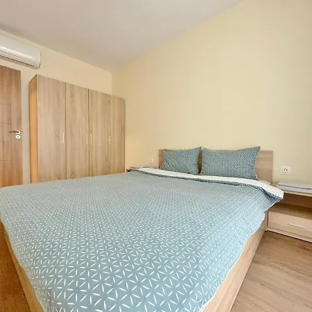 Apartman Flat & Free Parking Várna