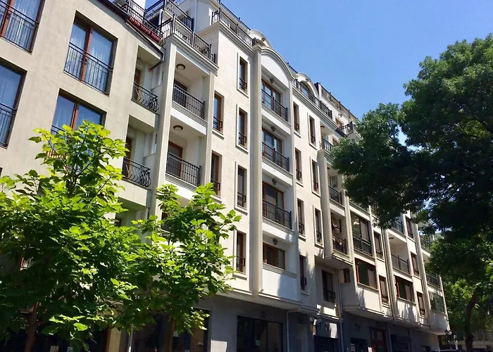 Flat & Free Parking Daire